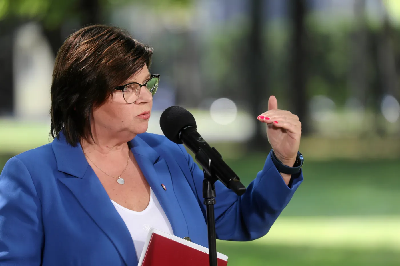 Druga opinia w sprawie aborcji. Ministra zdrowia wskazuje, co mogą zrobić lekarze