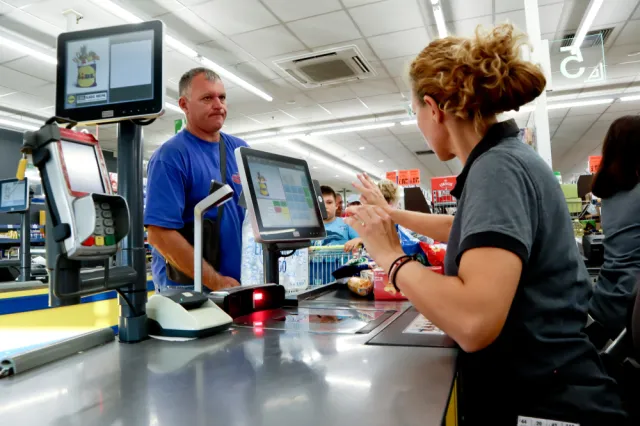 Wolna od pracy Wigilia w ogniu krytyki