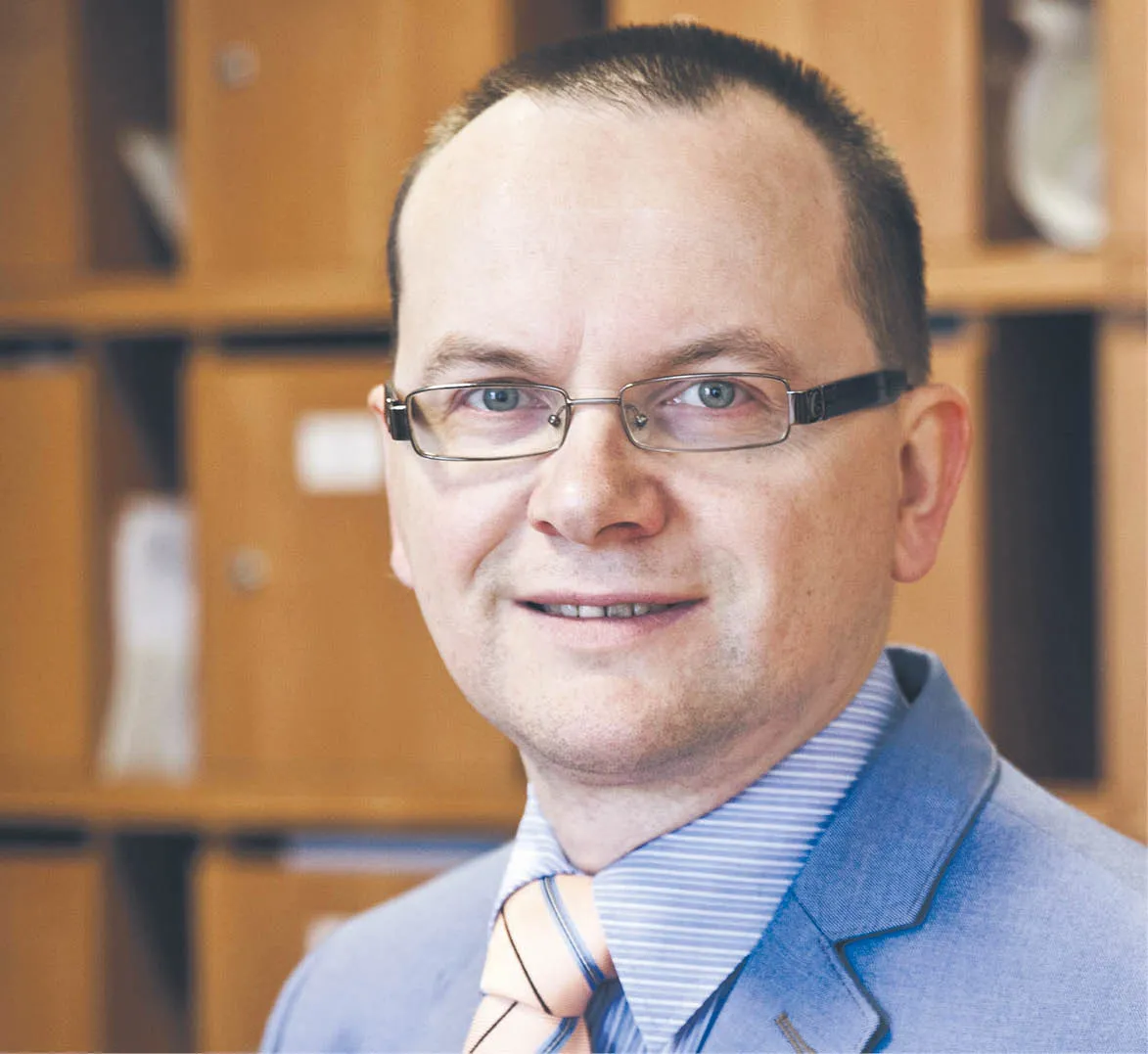 dr hab. Jacek Zale