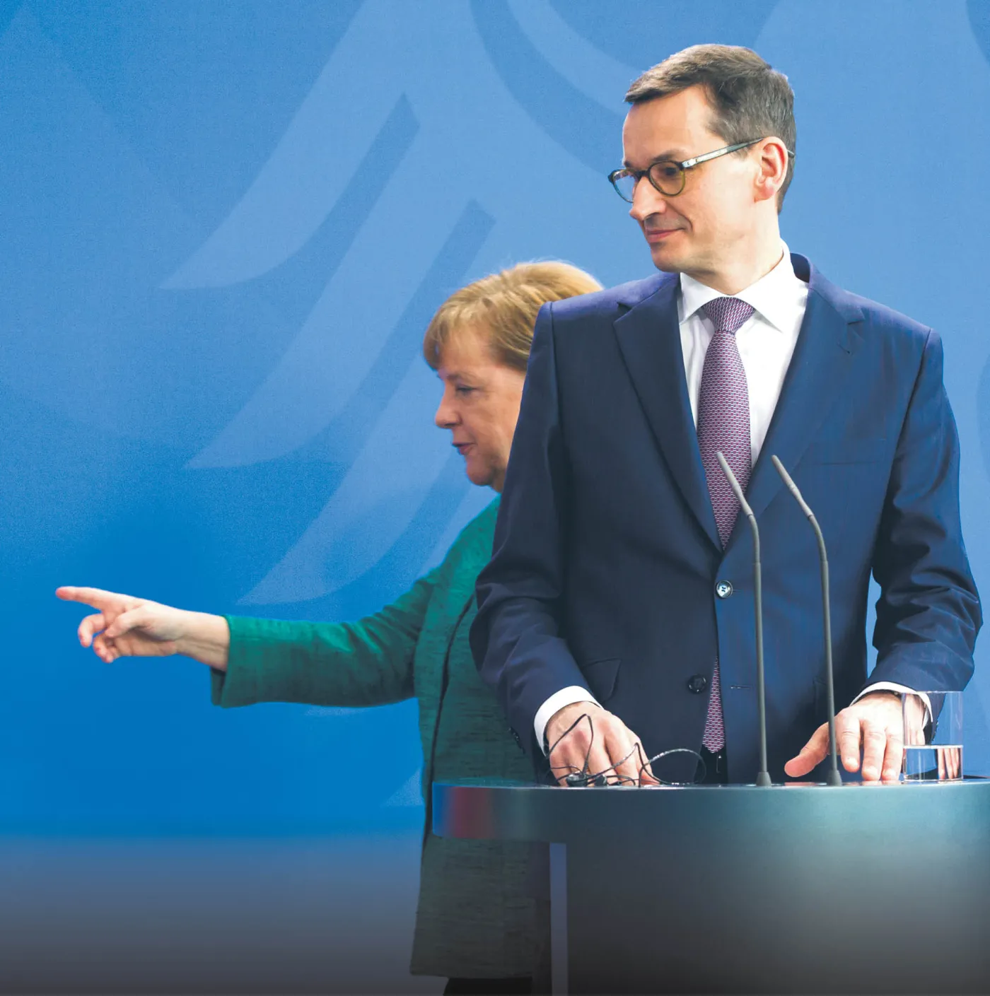 Długie pożegnanie z niemiecką kanclerz