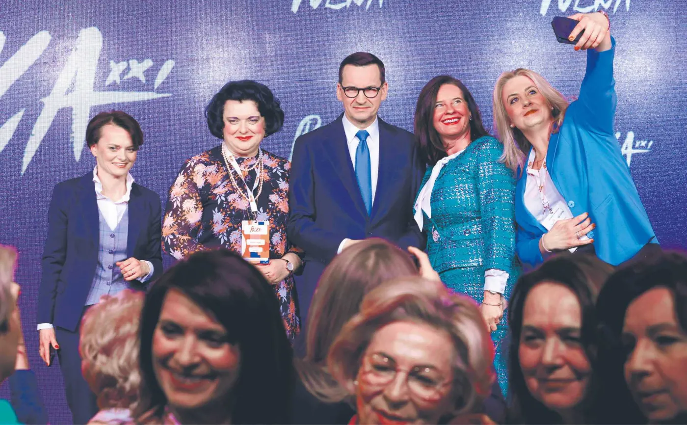 Kobiety na kampanijnych sztandarach