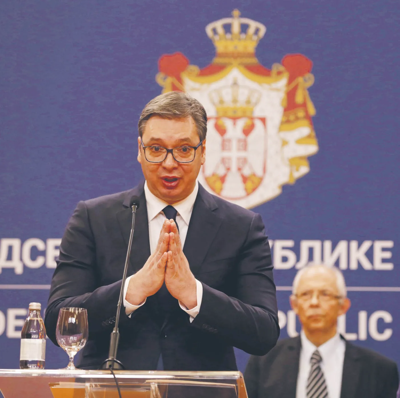 Komu wychodzi przekładanie wyborów