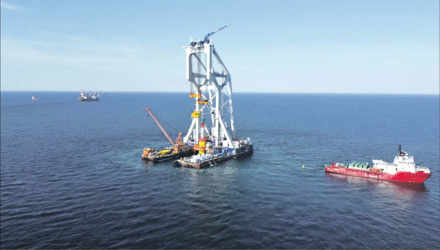 Baltica 2: instalacja fundamentów