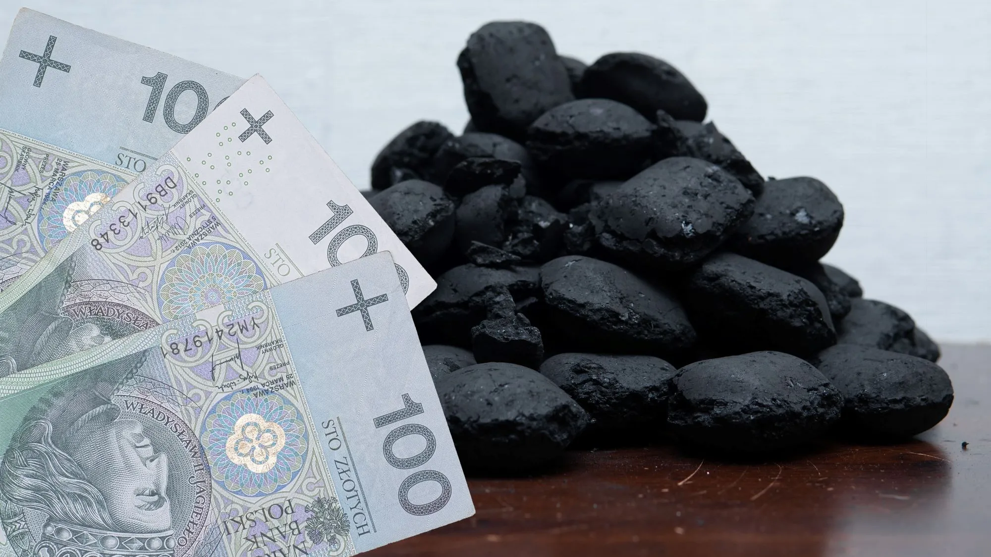 Dodatek węglowy - czy jest pomoc dla ogrzewających dom węglem w 2026? O jaką dopłatę do węgla można złożyć wniosek w 2026 roku?
