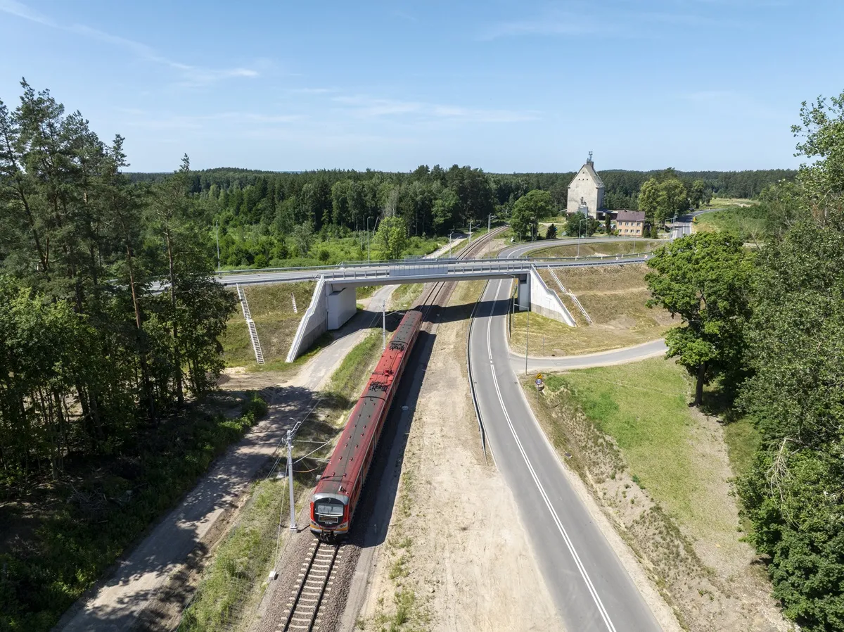 Nowy wiadukt w Sterławkach Wielkich, Foto: PKP Polskie Linie Kolejowe S.A