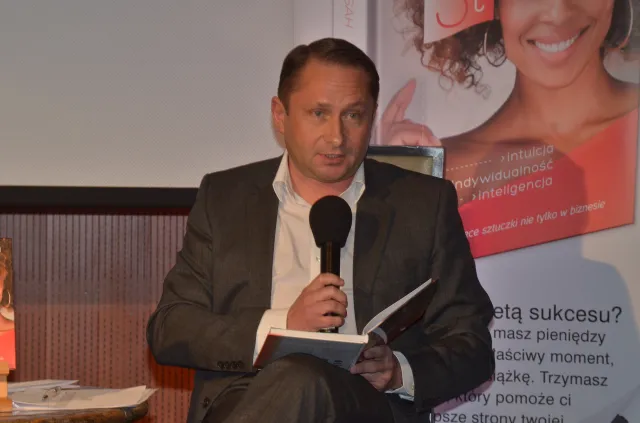 Kamil Durczok zaczyna walkę z „Wprost”. Były szef „Faktów” TVN złożył pierwszy pozew