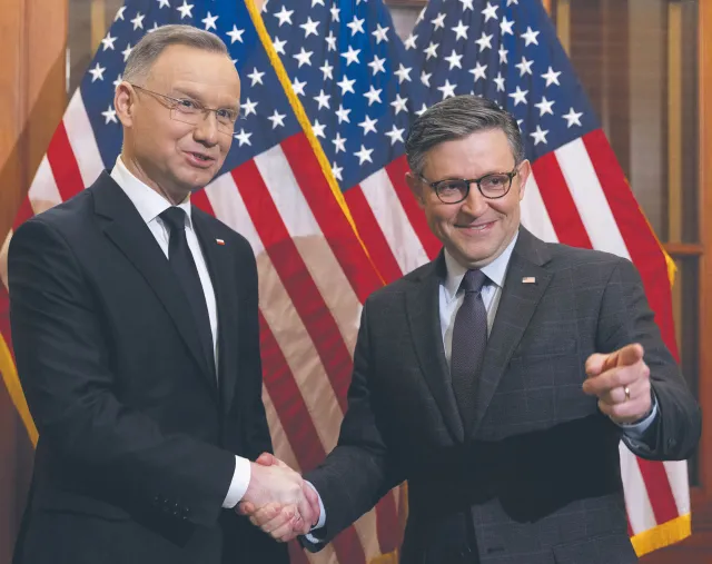 Jak Paderewski, na kilku fortepianach. O Amerykanów należy nieprzerwanie zabiegać