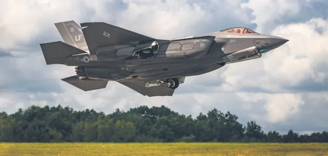 Szczyt NATO. Co z rozmowami o atomie?