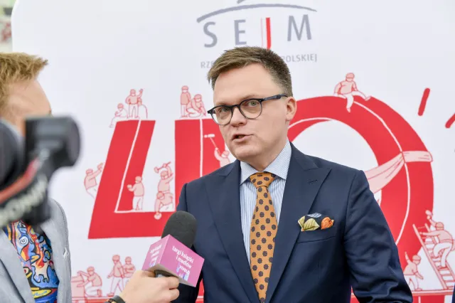 Hołownia po spotkaniu z Zełenskim: Jest „zielone światło” dla procesu ekshumacji