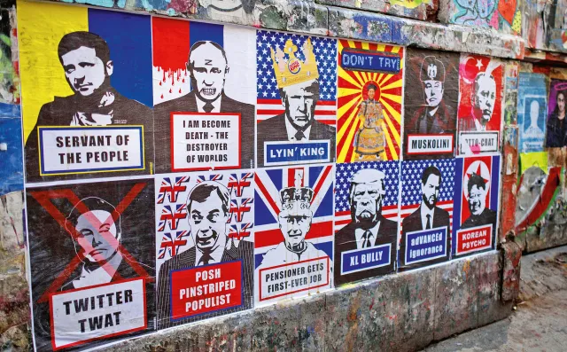 Demokracja, król coraz bardziej nagi