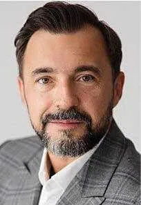 Daniel Raczkiewicz członek zarządu