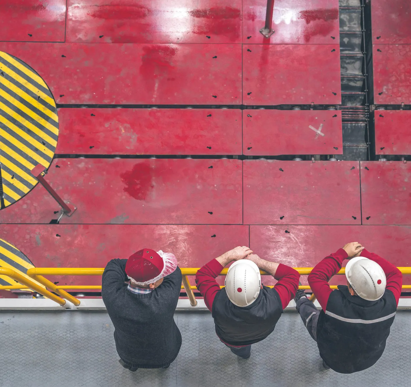 Chomikowanie pracowników coraz bardziej popularne