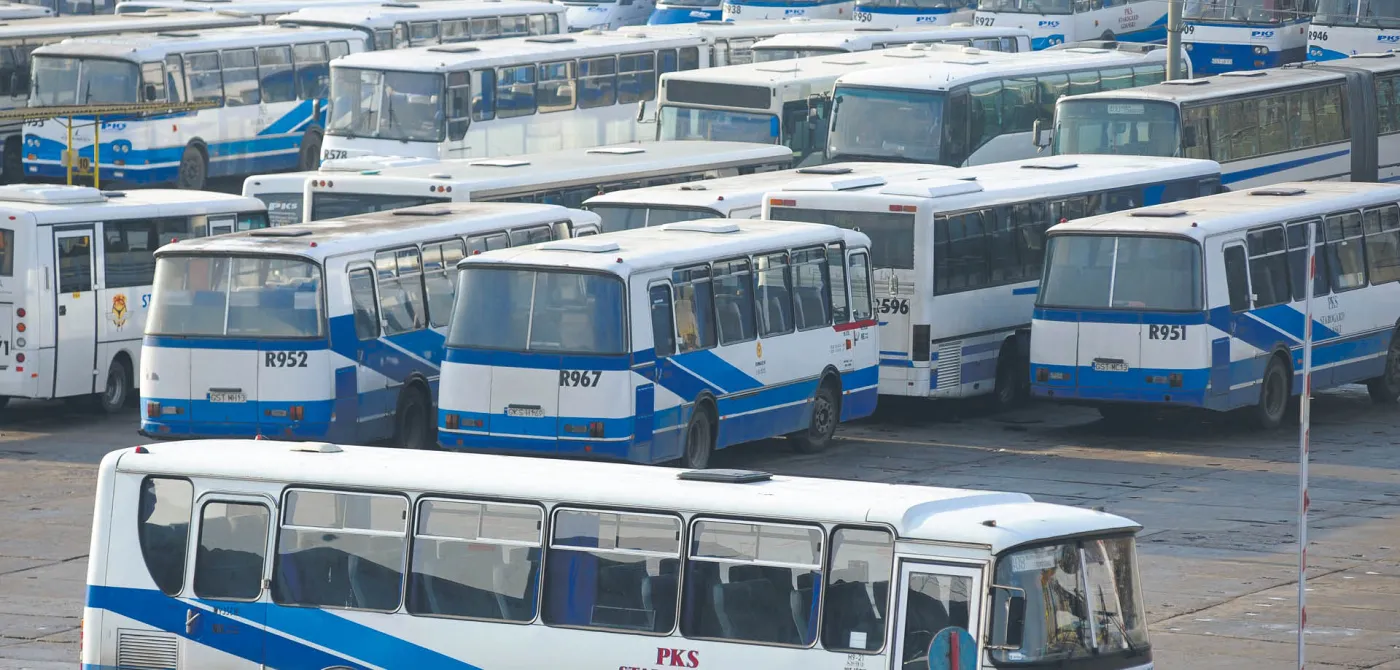 Kolej przyjmie pod skrzydła autobusy