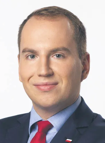 adam-andruszkiewicz-sekretarz-stanu-w-kancelarii-prezesa-rady-ministrow-37293761.jpg
