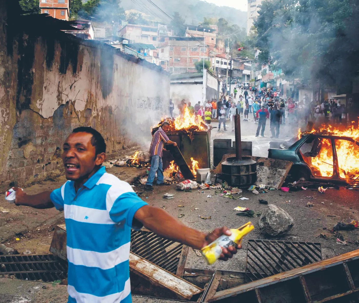 Pomimo presji Maduro nie ustępuje
