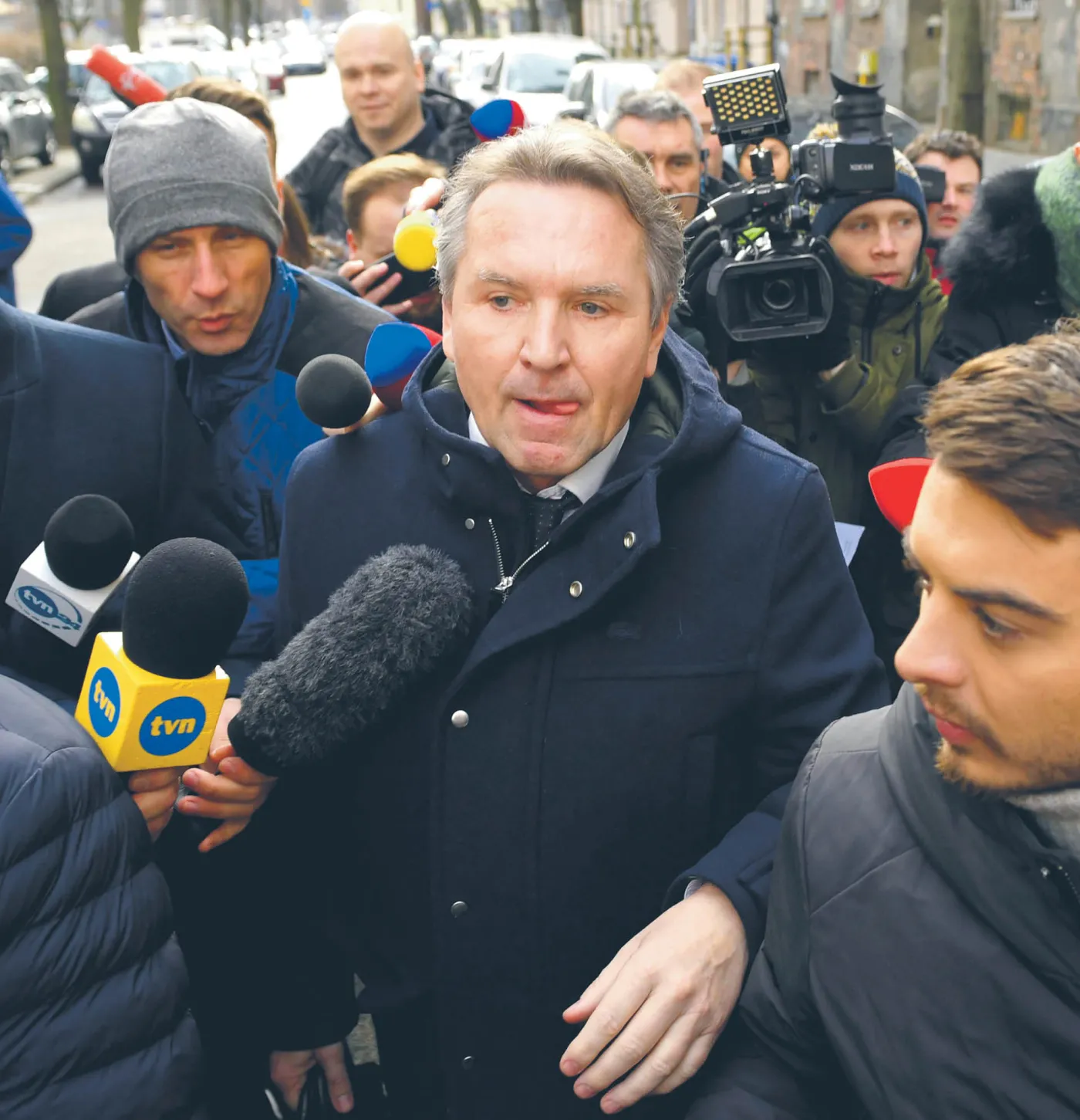 Prezes zabiera głos, a Austriak rozmawia z prokuraturą