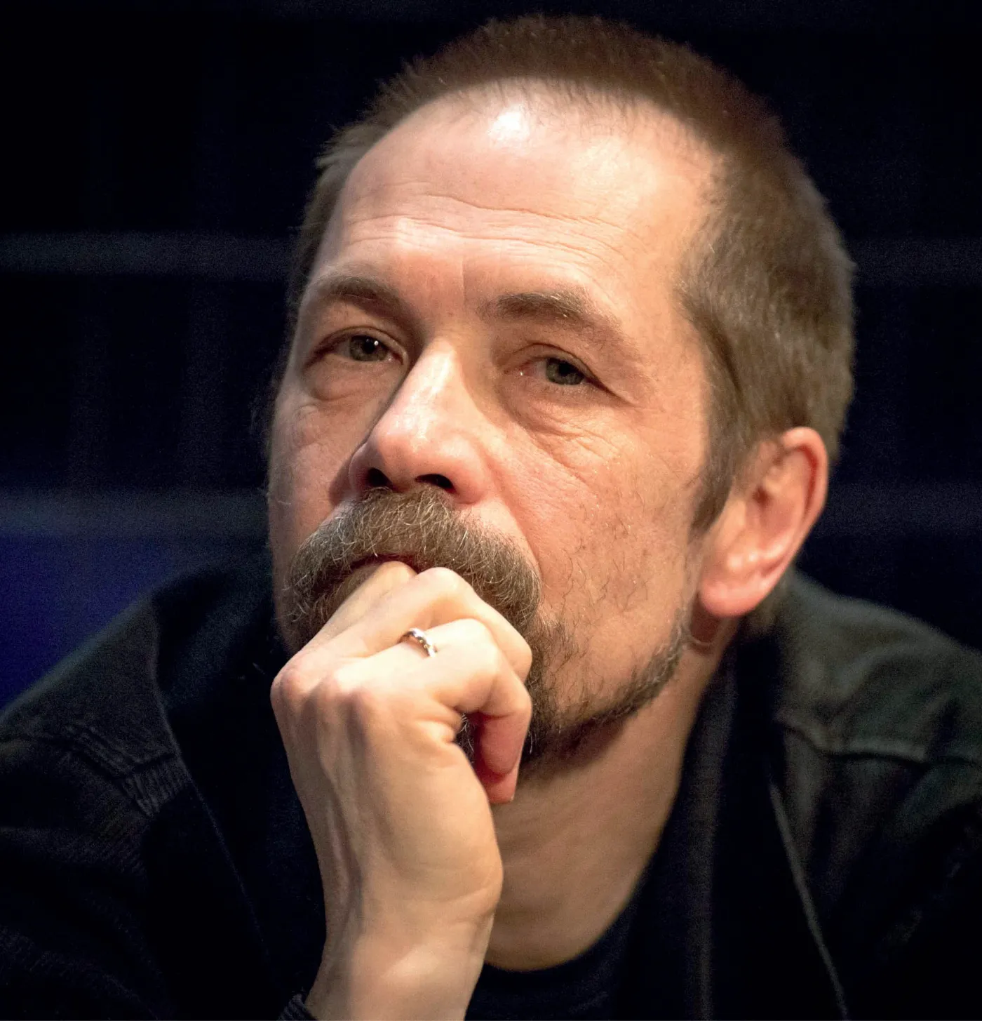 Przemysław Czapliński literaturoznawca, historyk i krytyk literatury. Profesor na Wydziale Filologii Polskiej i Klasycznej UAM. Autor kilkunastu książek, m.in. „Polska do wymiany”, „Resztki nowoczesności”, „Poruszona mapa”