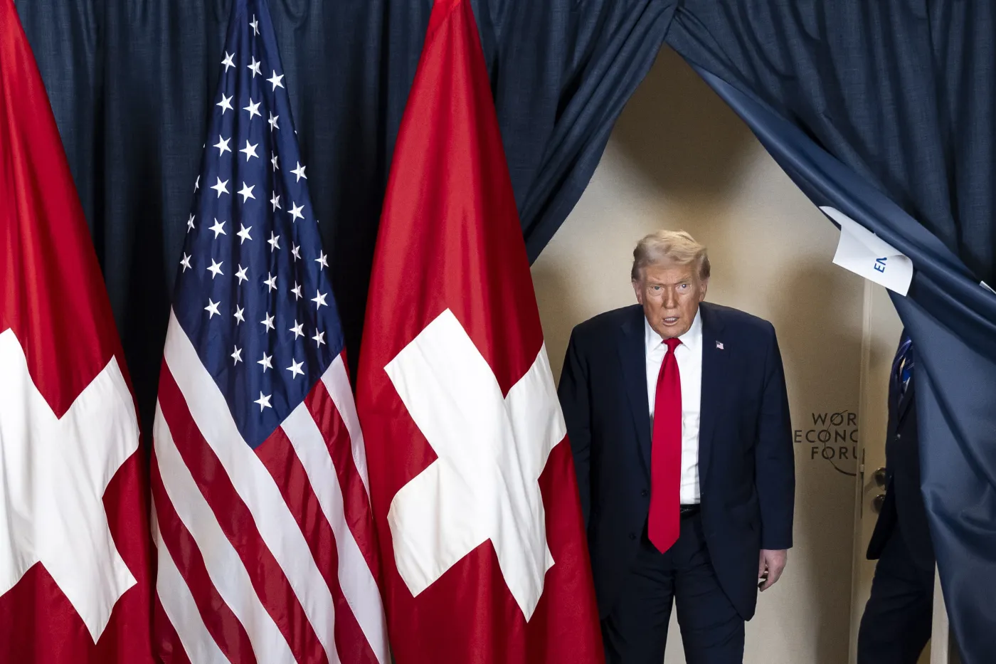 Donald Trump postraszył inwestorów kotem Schrödingera. Amerykańskie cła są, ale za chwilę może ich nie być