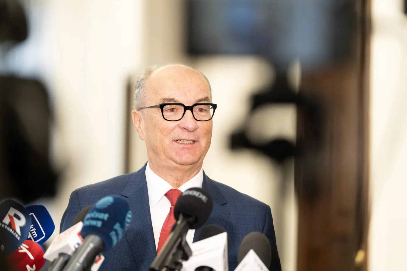 Wróbel: kim zbadać sprawę Czarzastego? „służbami Tuska” czy „agentami Kaczyńskiego”? [FELIETON]