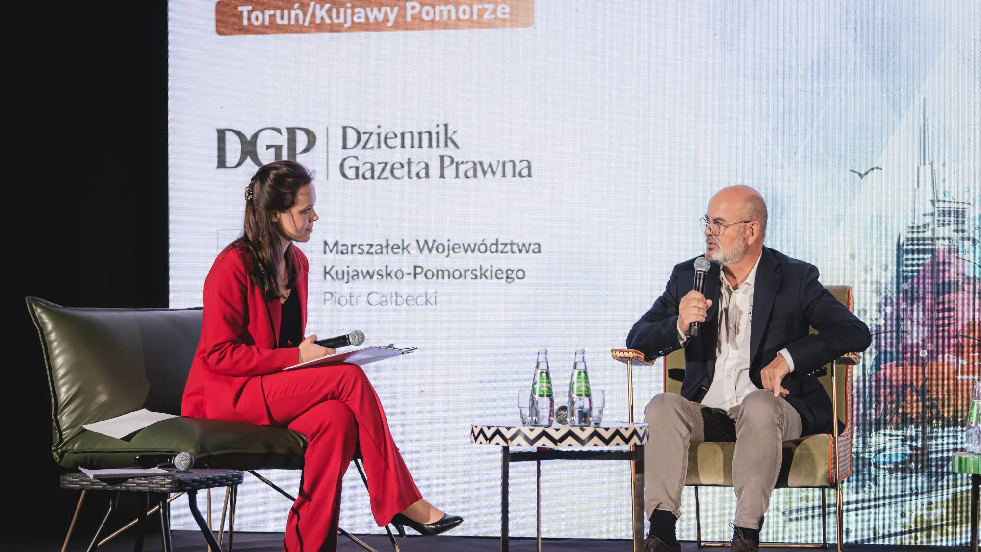 Wspólnoty budują odporność państwa