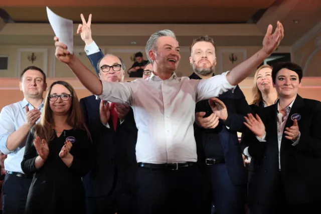 Biedroń obiecuje: Leki za 5 zł, milion tanich mieszkań, podwyżki emerytur