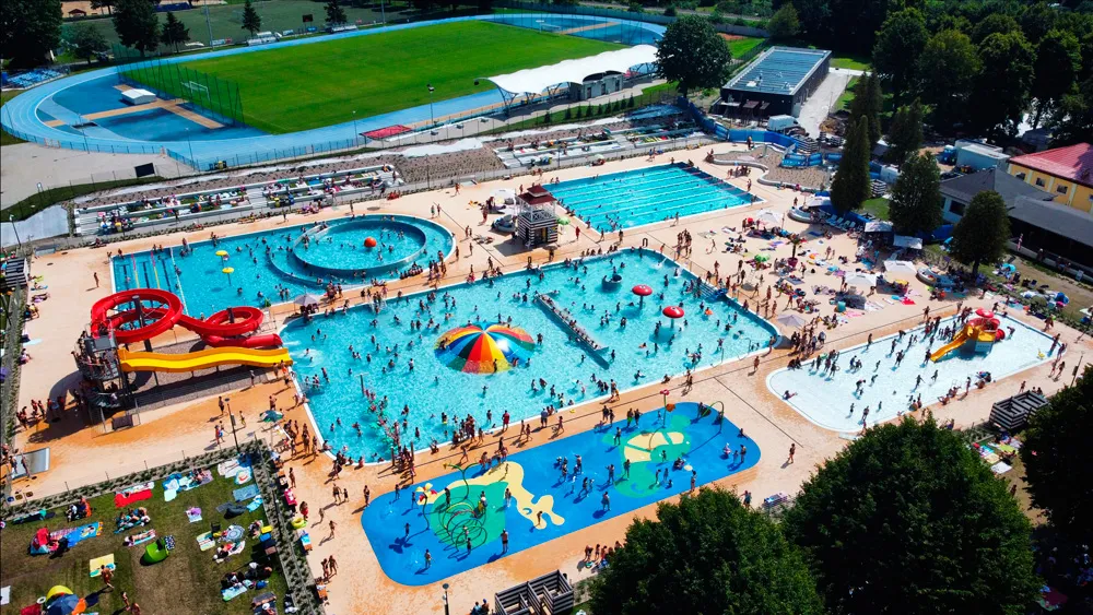 Zmodernizowany kompleks basenów ŚOSiR 