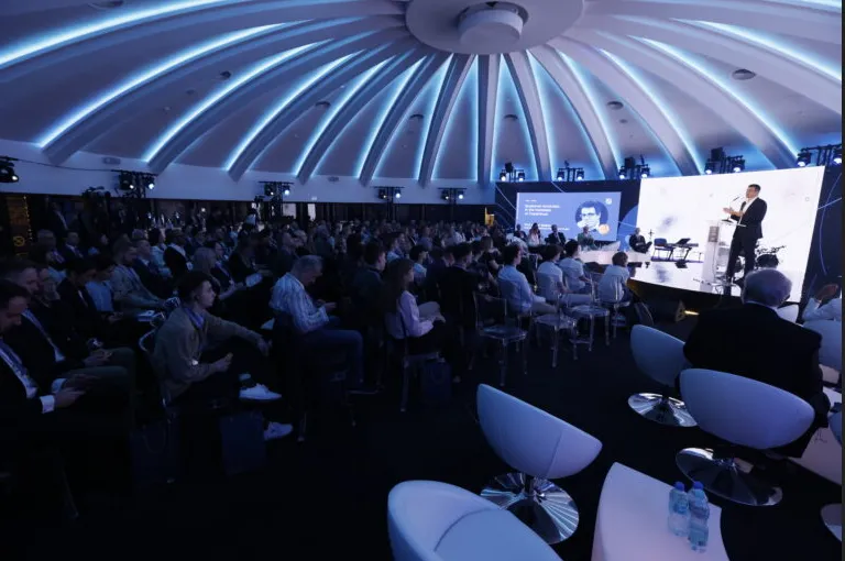 Wykład noblisty zainaugurował kongres FUTURIST OF THE YEAR. Trwa Święto nauki Szkoły Głównej Mikołaja Kopernika [materiał partnera]