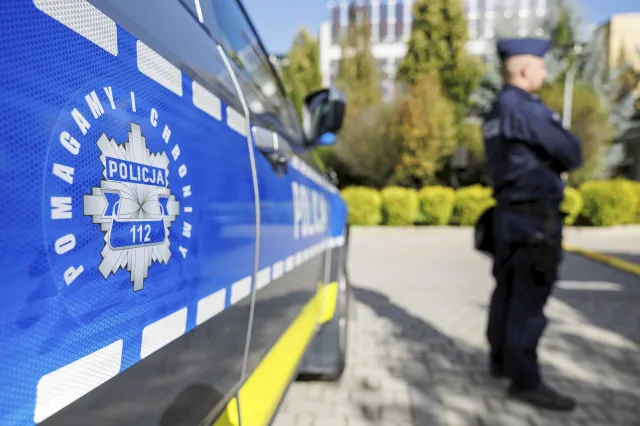 Ile zarabia się w policji? W sieci pokazują paski wynagrodzeń. Oto dane z KGP