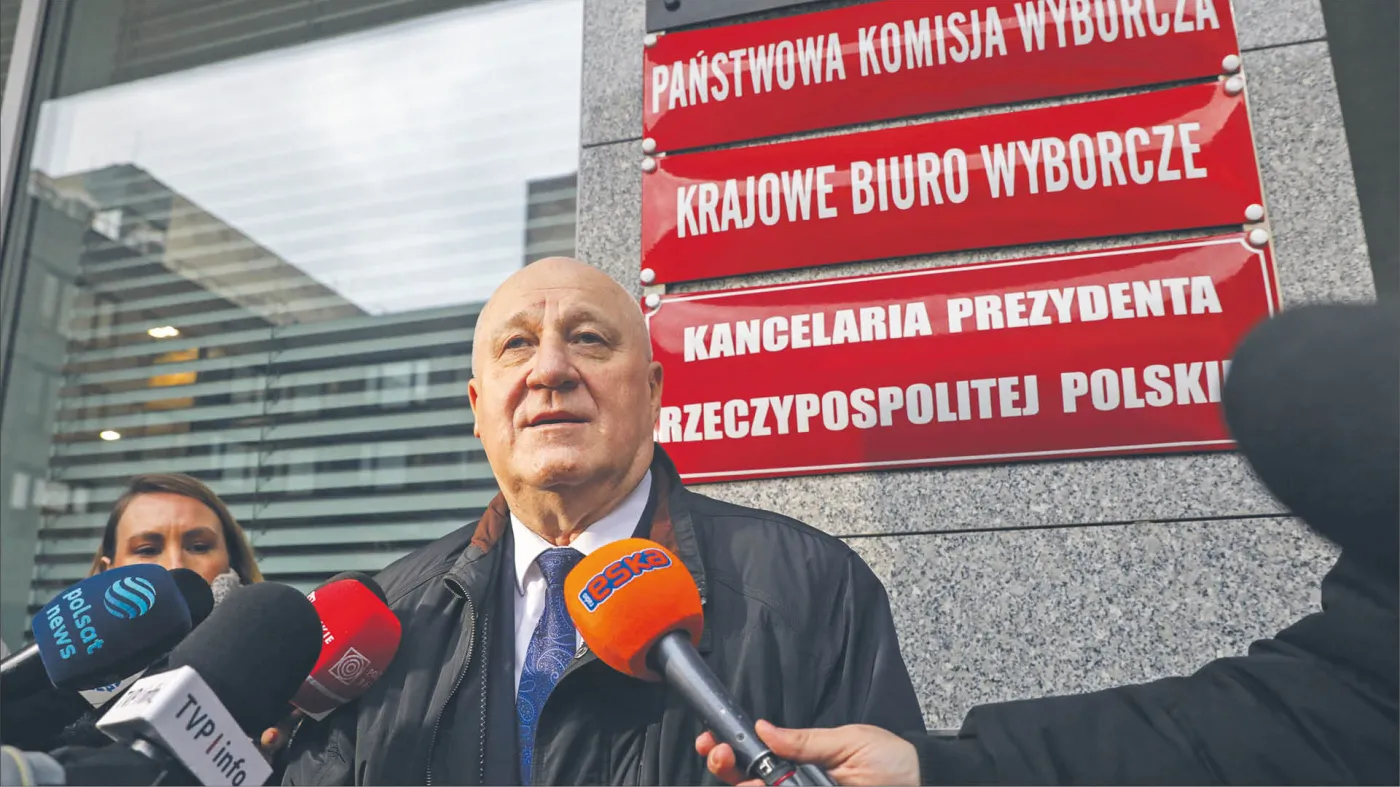 PKW umywa ręce
