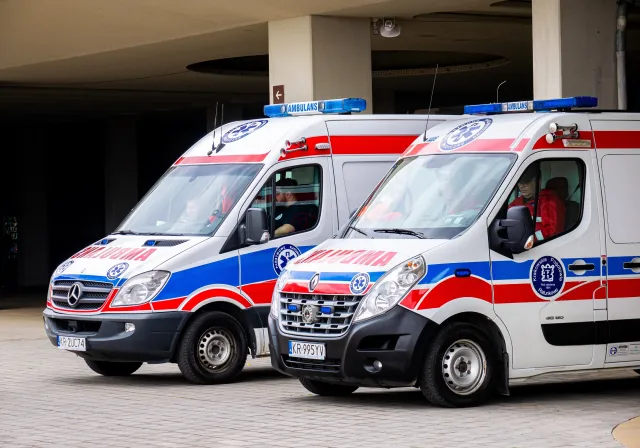 Transport medyczny z zagranicy. Kiedy NFZ zapłaci za powrót pacjenta do Polski?
