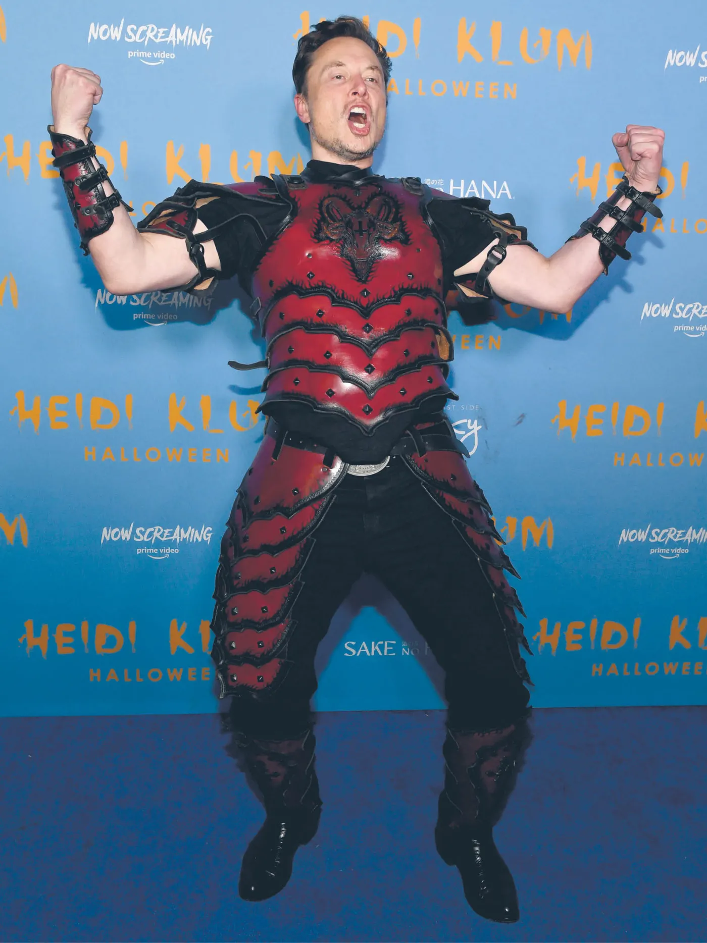 Elon Musk w drodze na halloweenową imprezę. Nowy Jork, 31 października 2022 r.