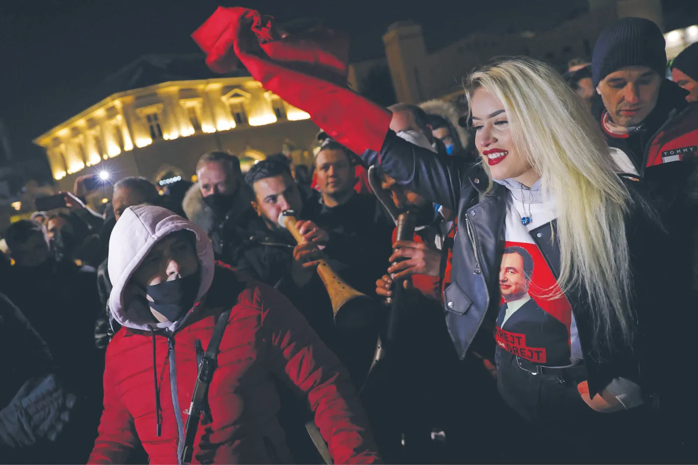 Kosowianie pokazali czerwoną kartkę elitom
