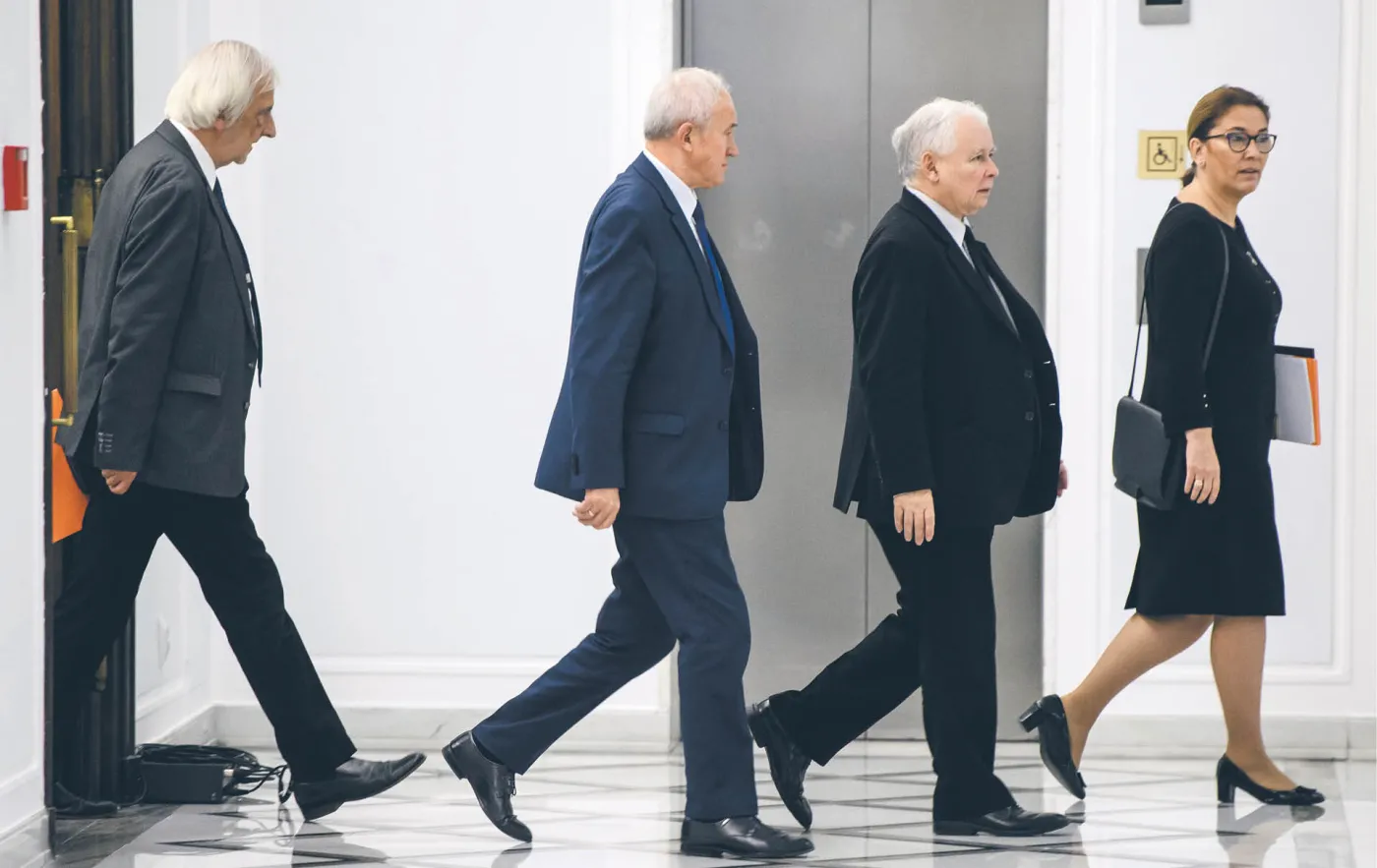 Symulowany Sejm dla PiS