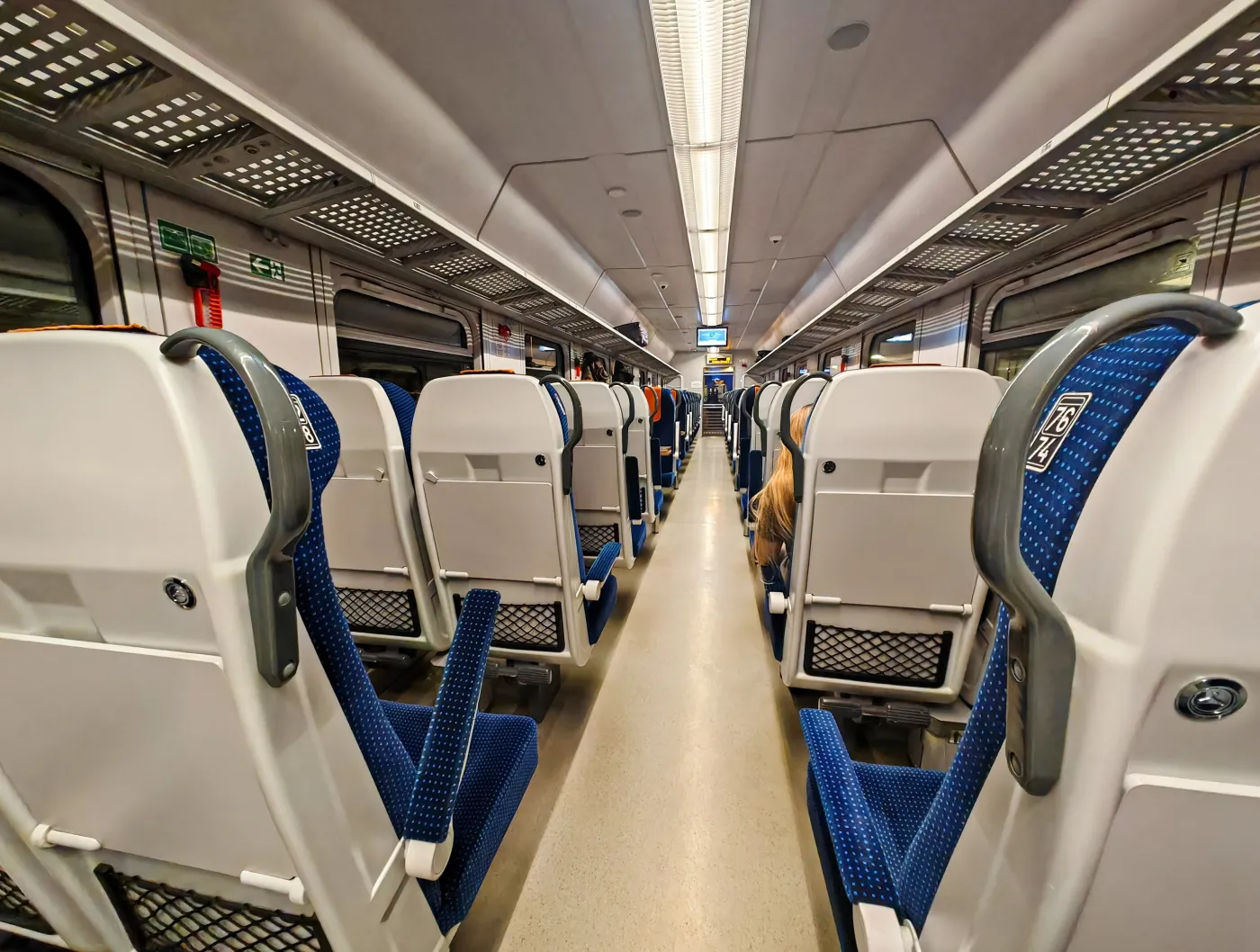 PKP Intercity kontra Czesi. Czy nasz narodowy przewoźnik przejmie sloty spółki Regiojet?