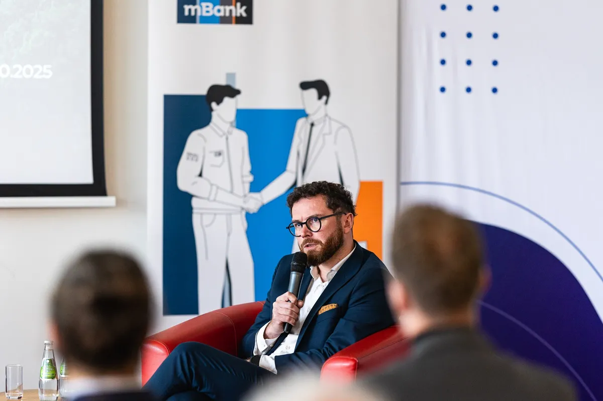 Transformacja energetyczna w praktyce: jak zmieniać firmę, aby odnieść korzyści