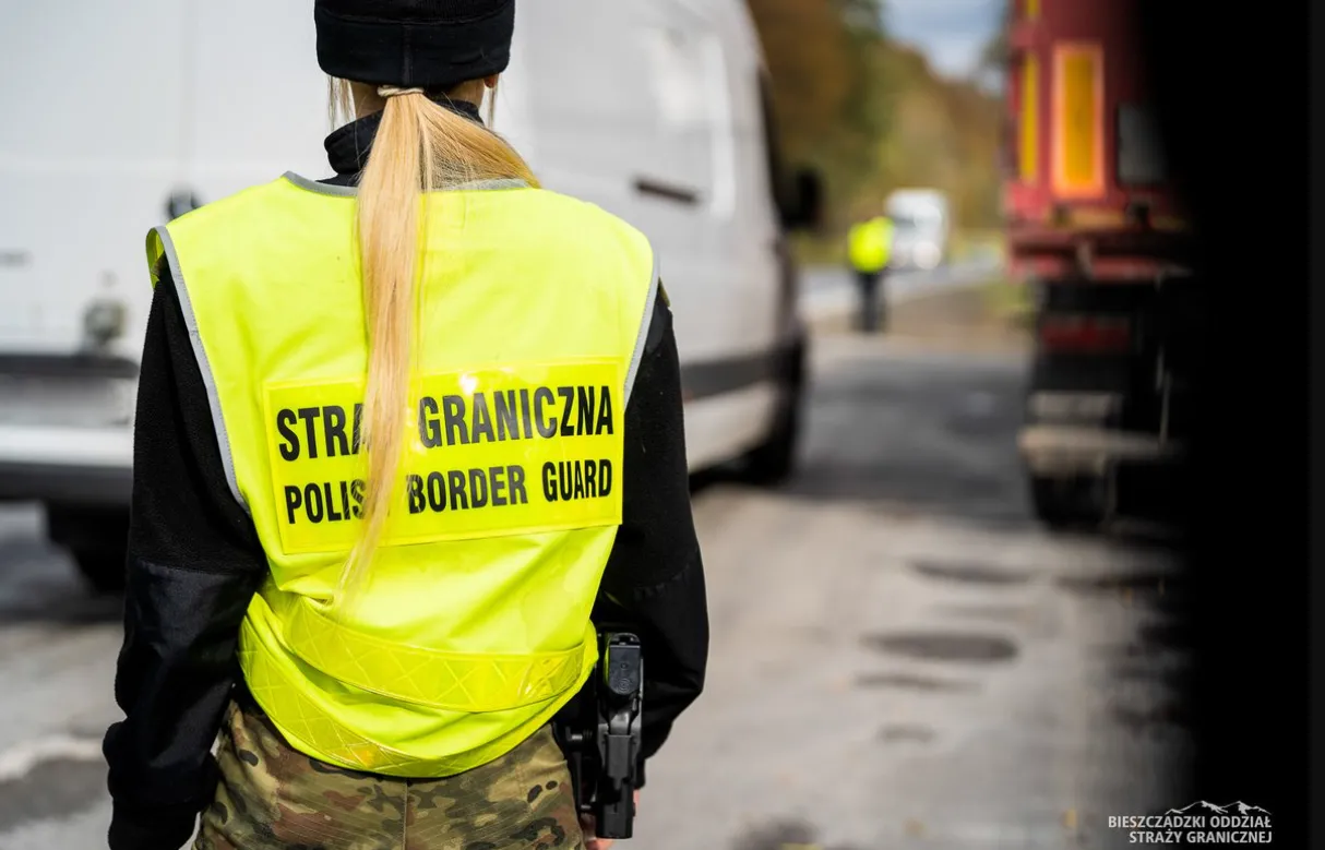 Autokar zatrzymany na granicy. W środku Rosjanie bez dokumentów