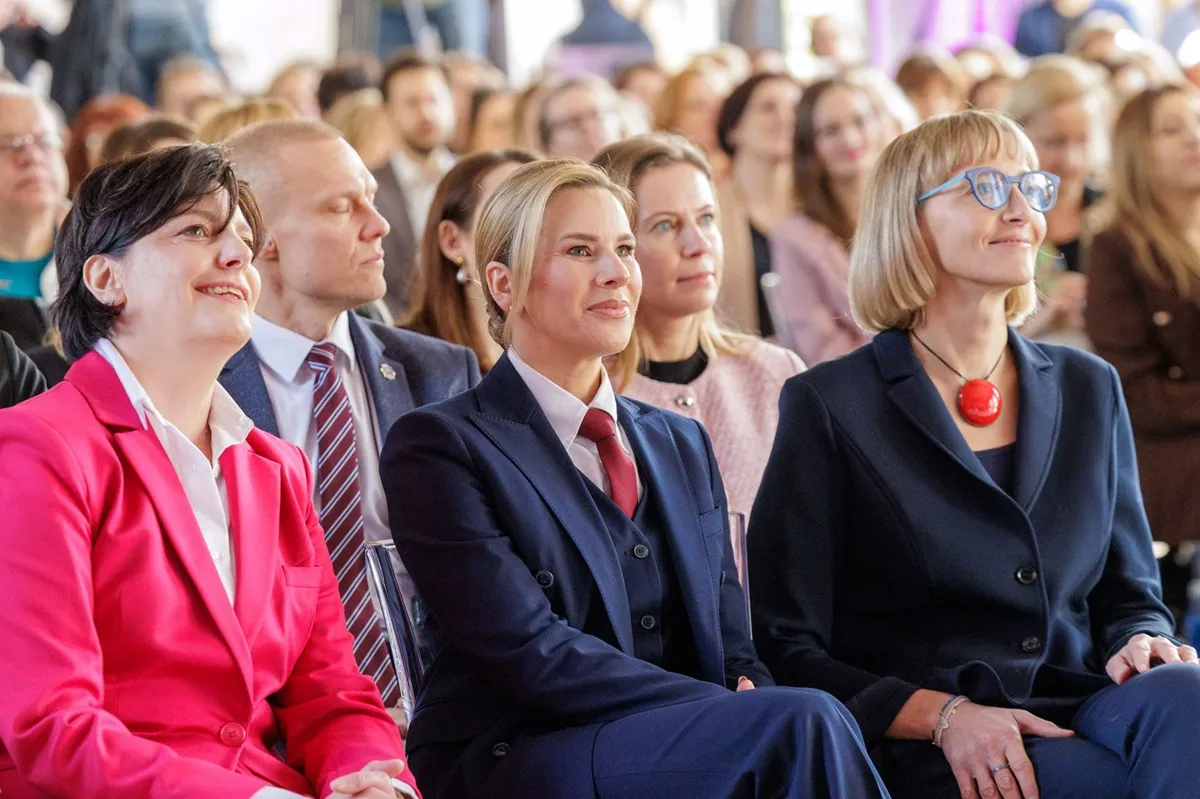 Odwaga kobiet w XXI wieku. Konferencja o nauce, bezpieczeństwie i przywództwie