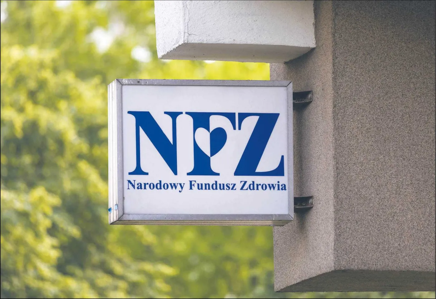 Ekonomiści podpowiadają, co zrobić ze składką zdrowotną
