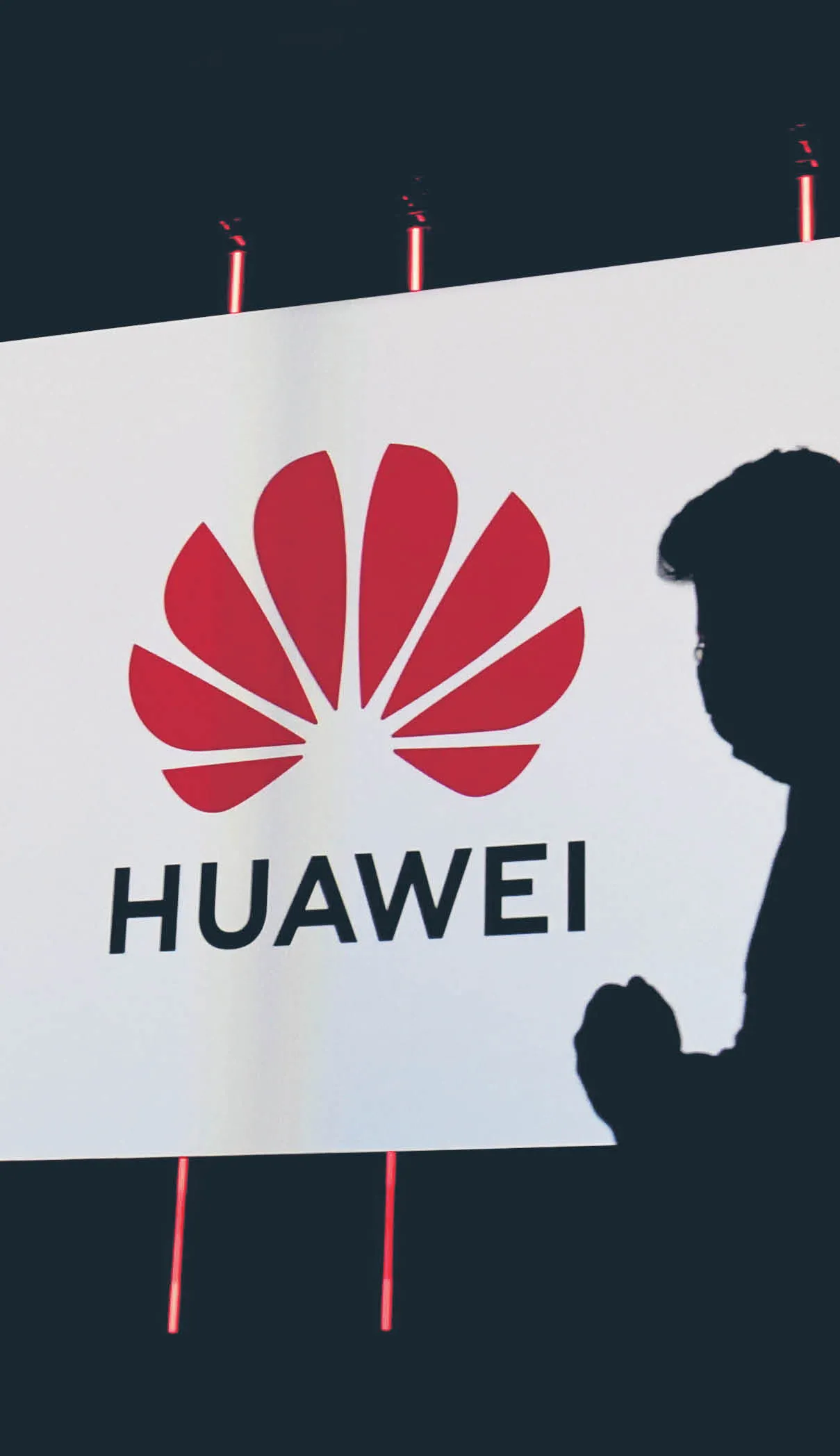 Amerykanie zaostrzają podejście do chińskich dostawców sprzętu, w tym do Huaweia