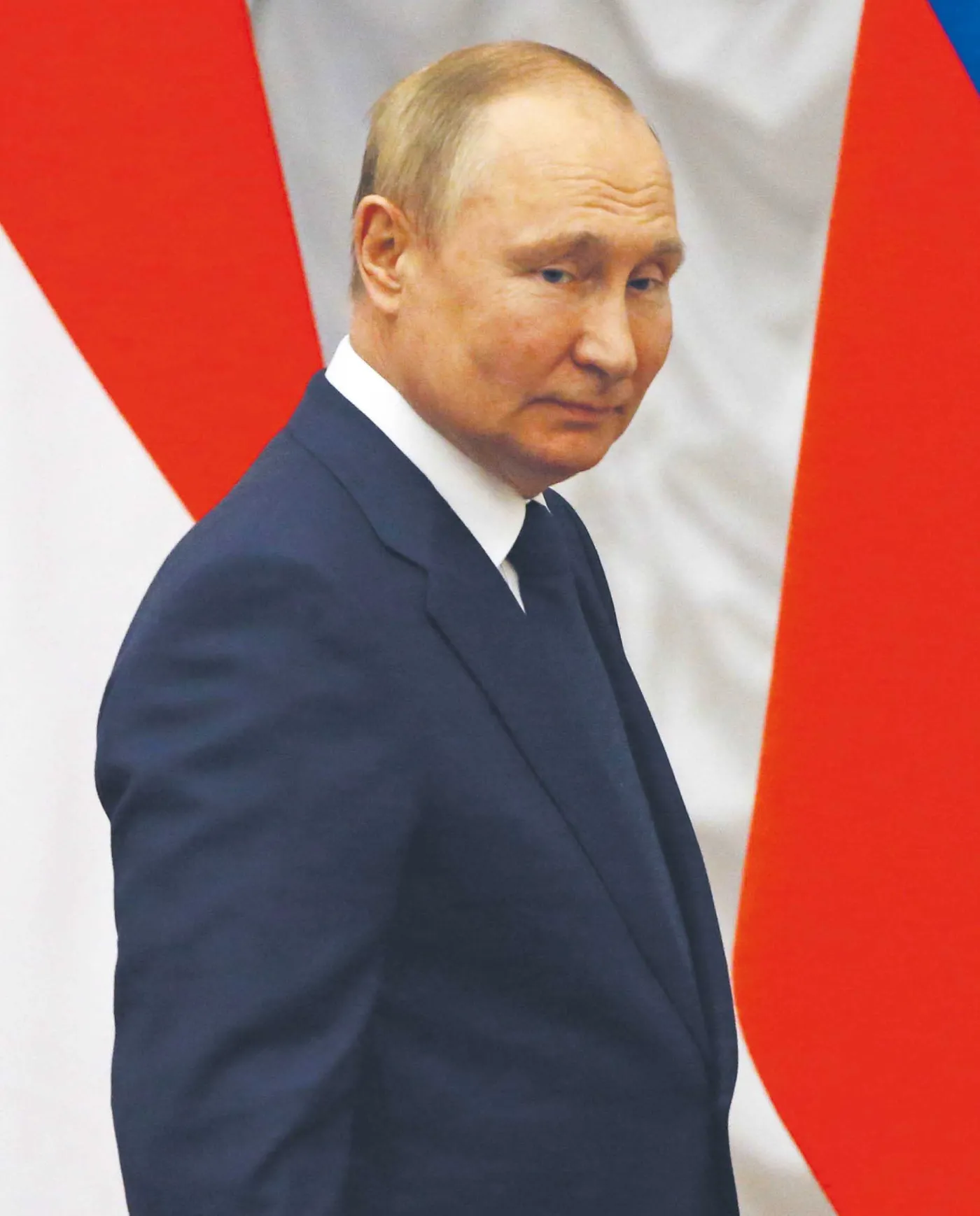Tr