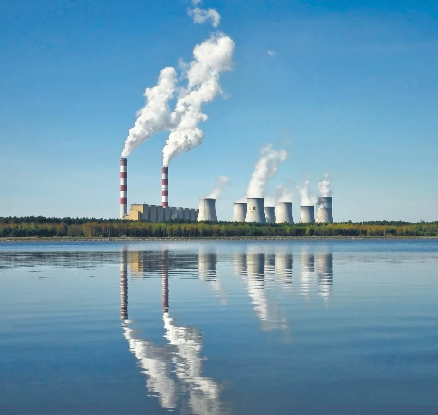 Energetyka jest pierwszym sektorem, który musi zostać w Polsce zdekarbonizowany