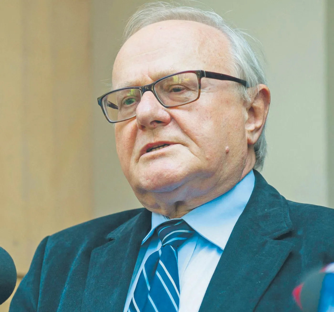 prof. Stanis