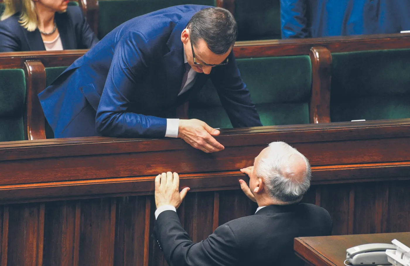 Trudne ustawy trafiły do szuflady