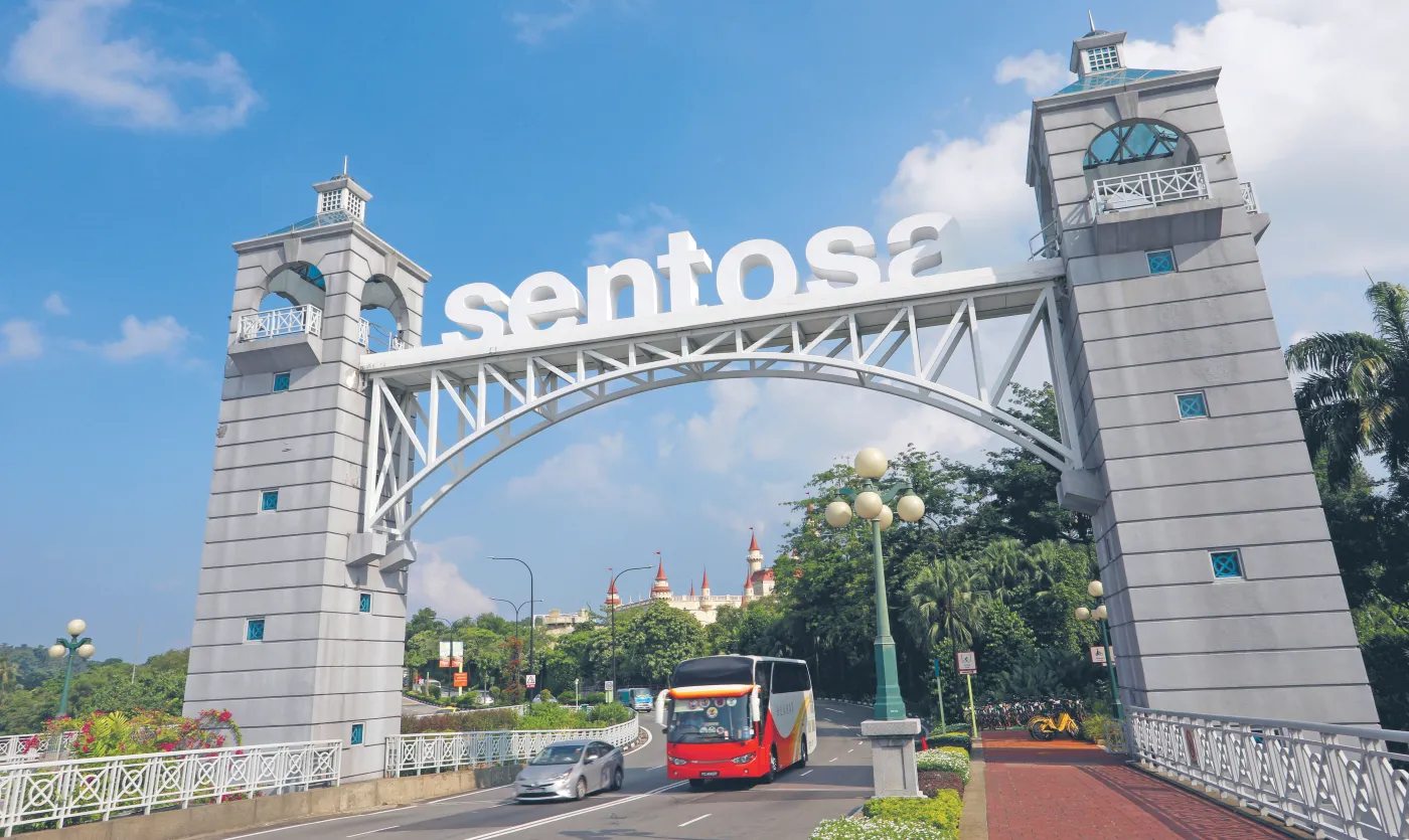 Miejsce: Singapur. Czas: 9 rano