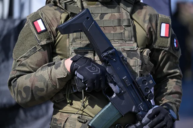 Studenci idą do wojska. Zarobić można do 14 tysięcy złotych