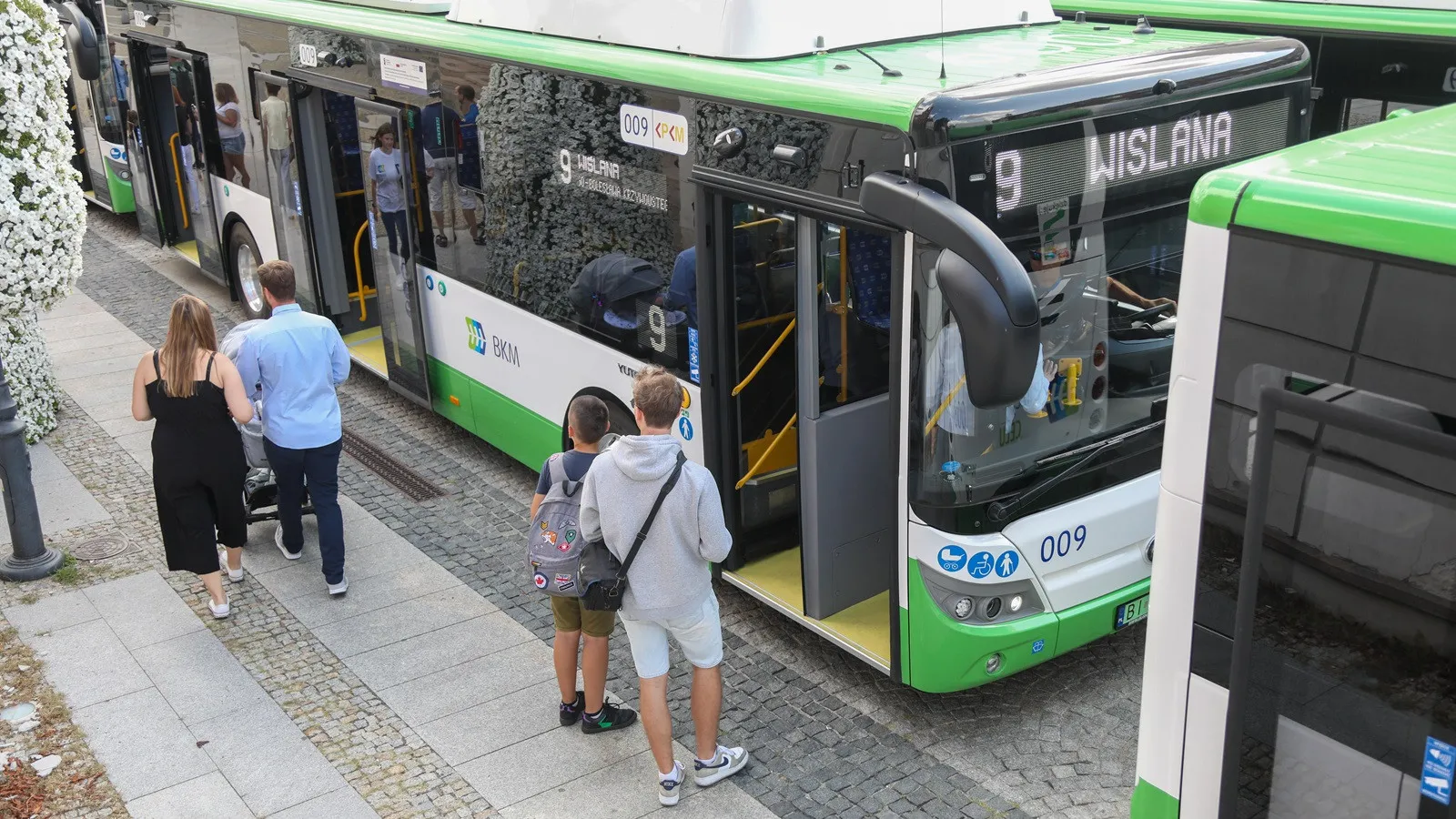 Darmowa komunikacja 1 listopada. Decyzja obejmuje też kolejne lata
