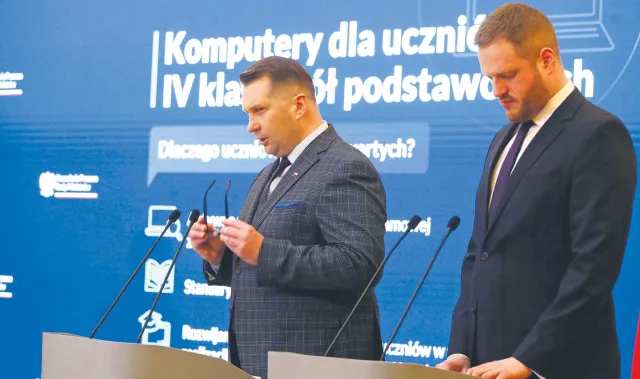 Czarnek o "programie willa plus": Pozostałe fundacje też uzyskają finansowanie. Ale nie lewackie