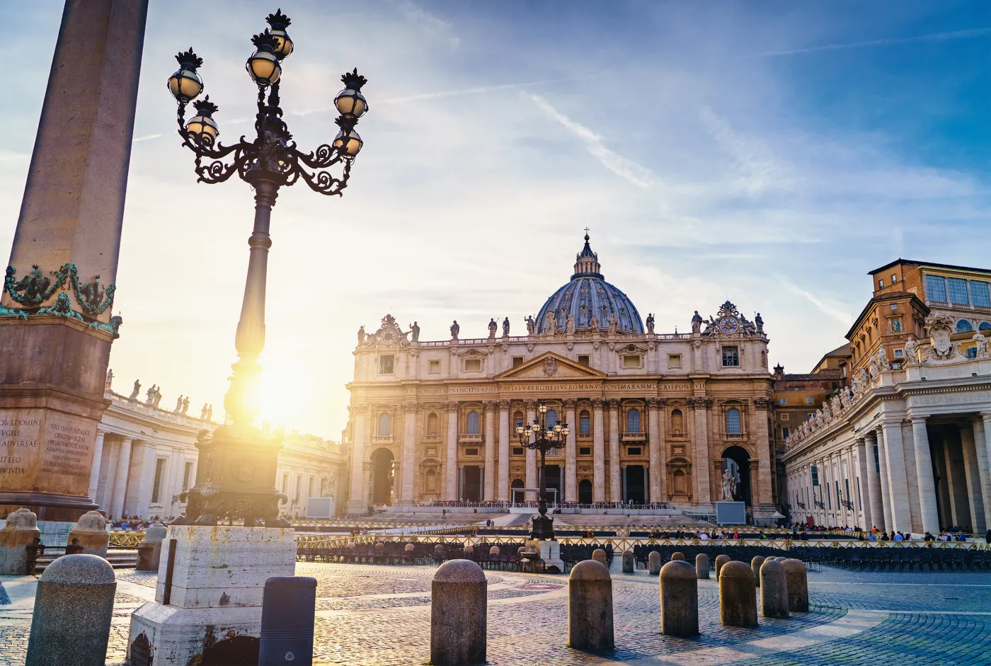 Papież Franciszek pozostanie w szpitalu. Jest nowy komunikat Watykanu