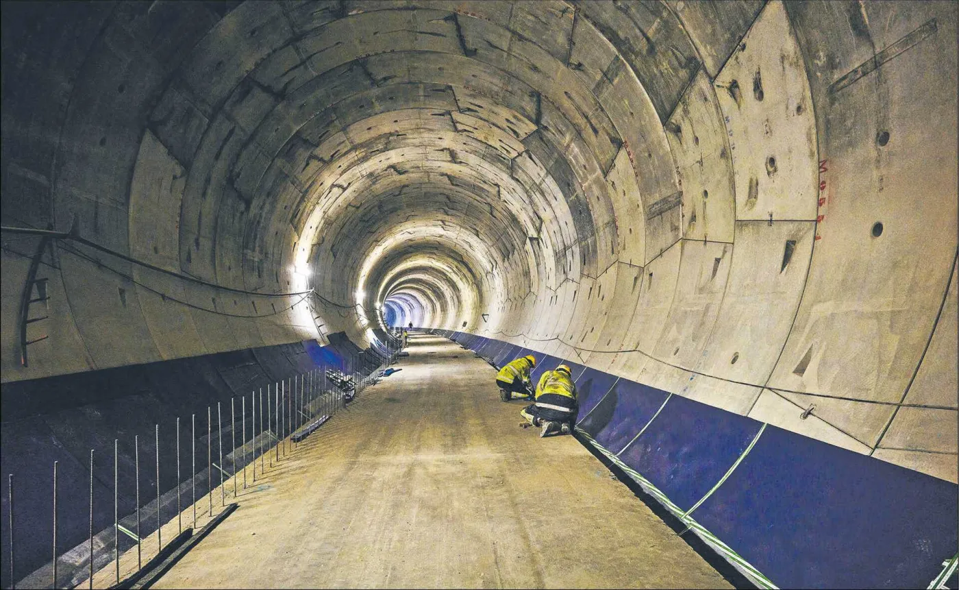 Sześcioletni poślizg tunelu w Łodzi