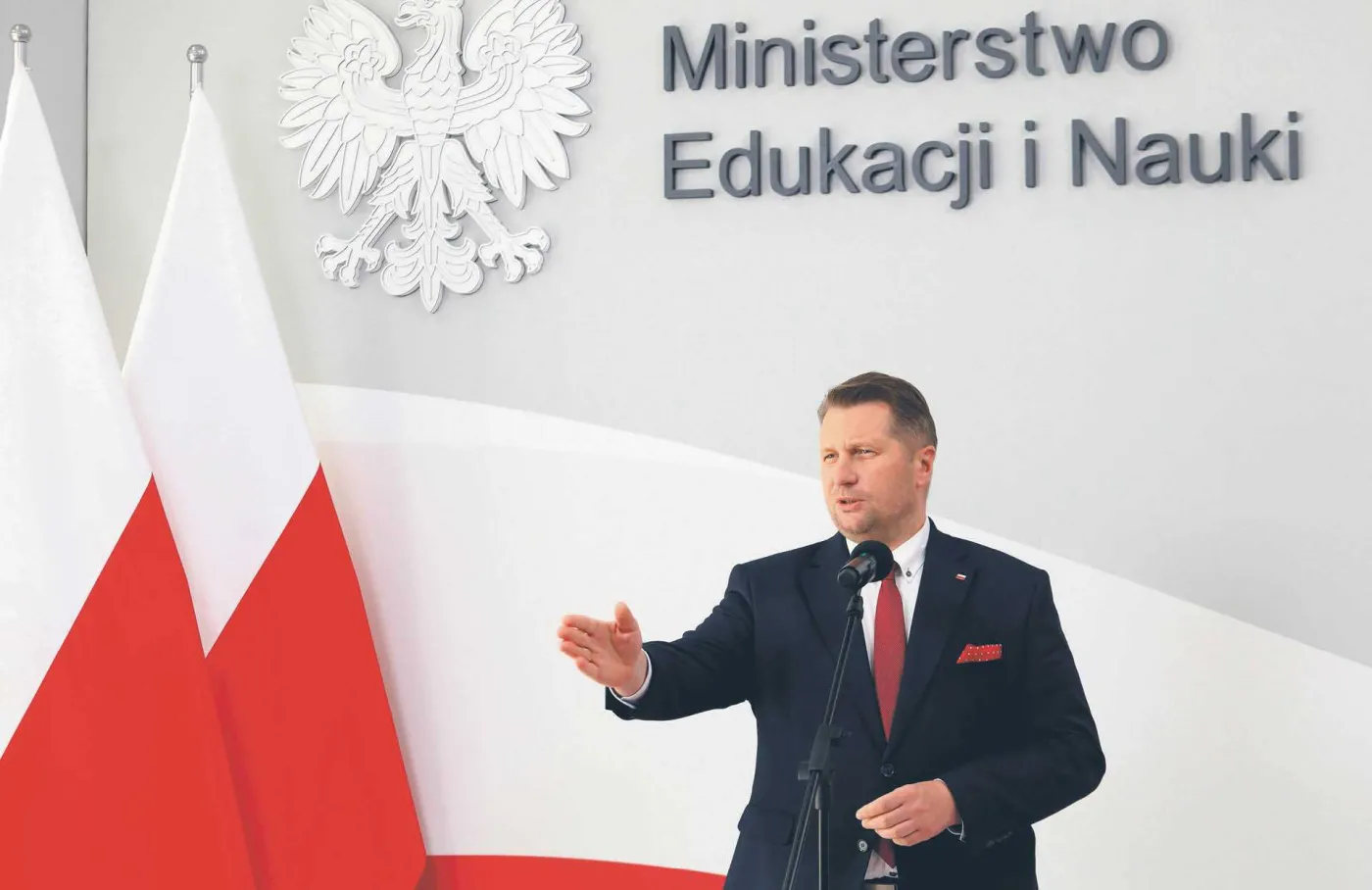 Kuratoria nie takie straszne?